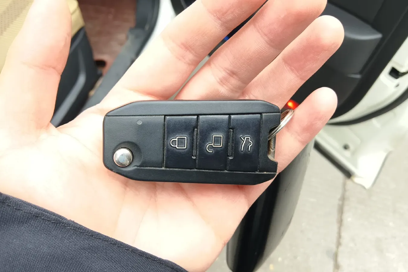 2015 BeiJing Auto Senova X65 2.0T 177HP L4 5MT,autocango,china used car exporter,china ev exporter,chinese used car exporter,chinese used ev exporter