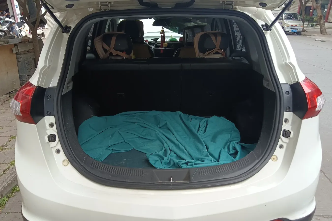 2015 BeiJing Auto Senova X65 2.0T 177HP L4 5MT,autocango,china used car exporter,china ev exporter,chinese used car exporter,chinese used ev exporter