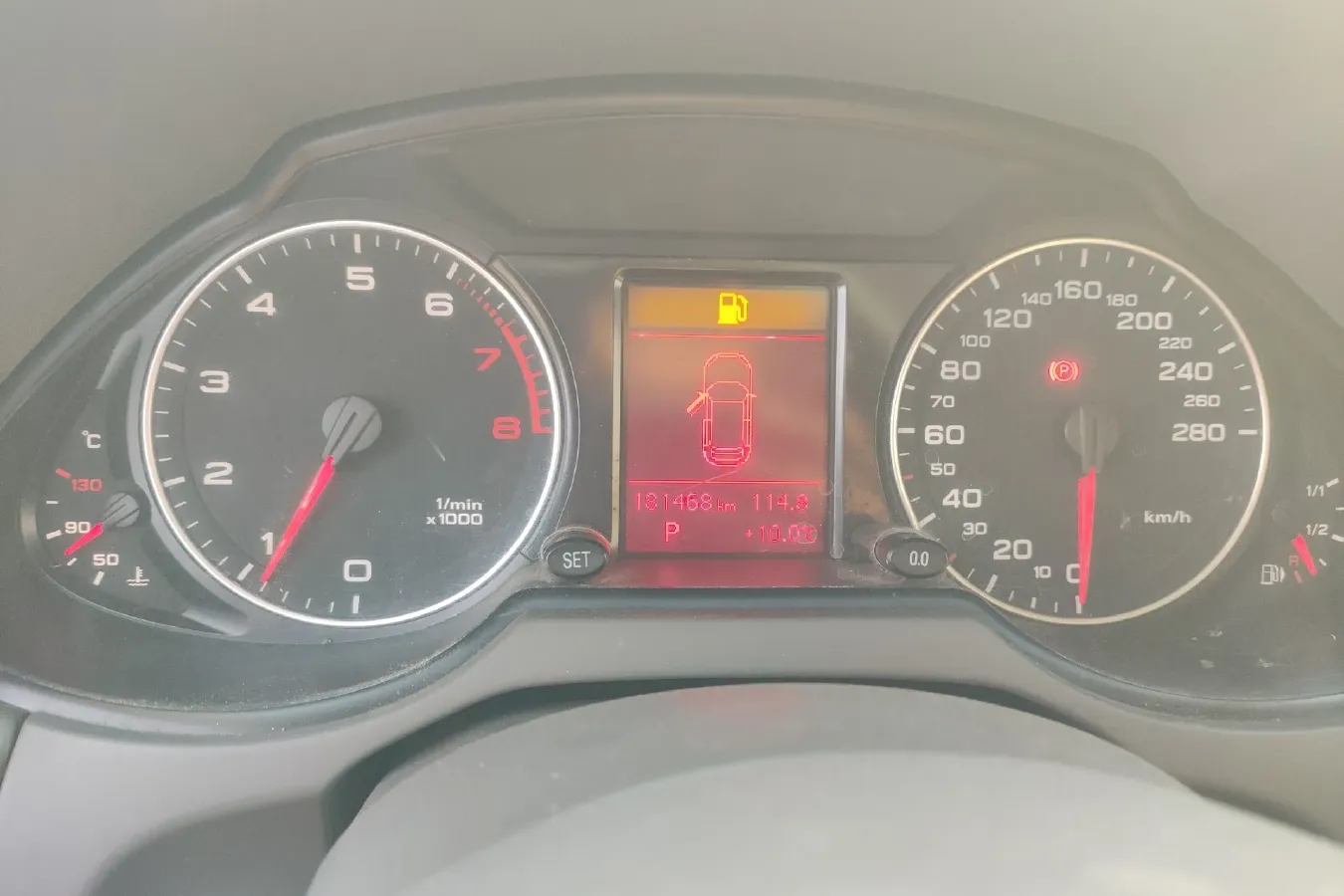 2010 Audi Q5 2.0T 211HP L4 7DCT,autocango,china used car exporter,china ev exporter,chinese used car exporter,chinese used ev exporter