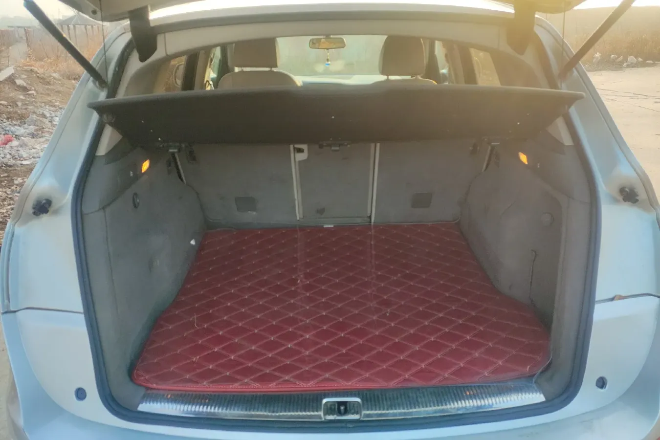 2010 Audi Q5 2.0T 211HP L4 7DCT,autocango,china used car exporter,china ev exporter,chinese used car exporter,chinese used ev exporter