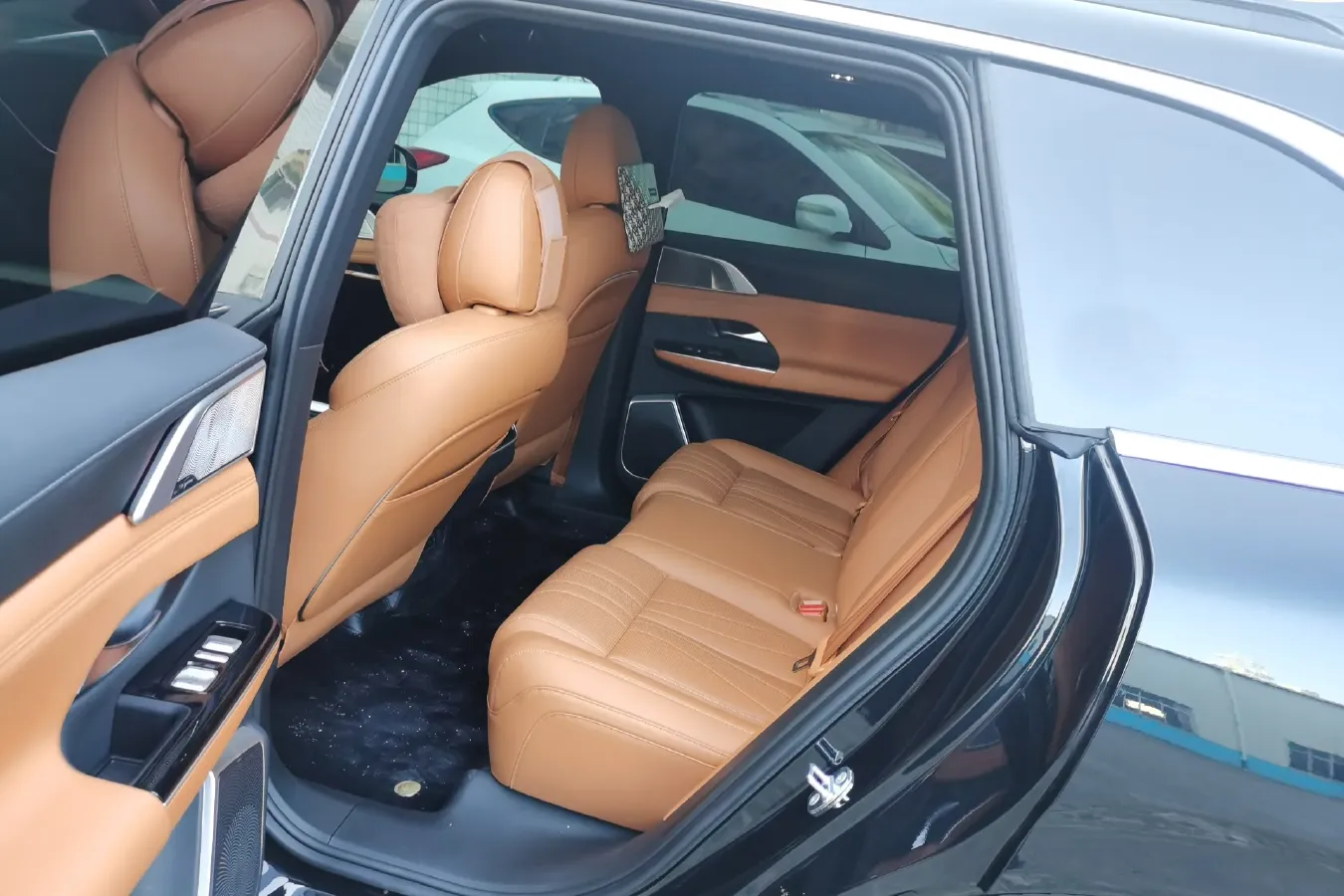 2024 Xpeng G9 BEV 98KWH,autocango,china used car exporter,china ev exporter,chinese used car exporter,chinese used ev exporter