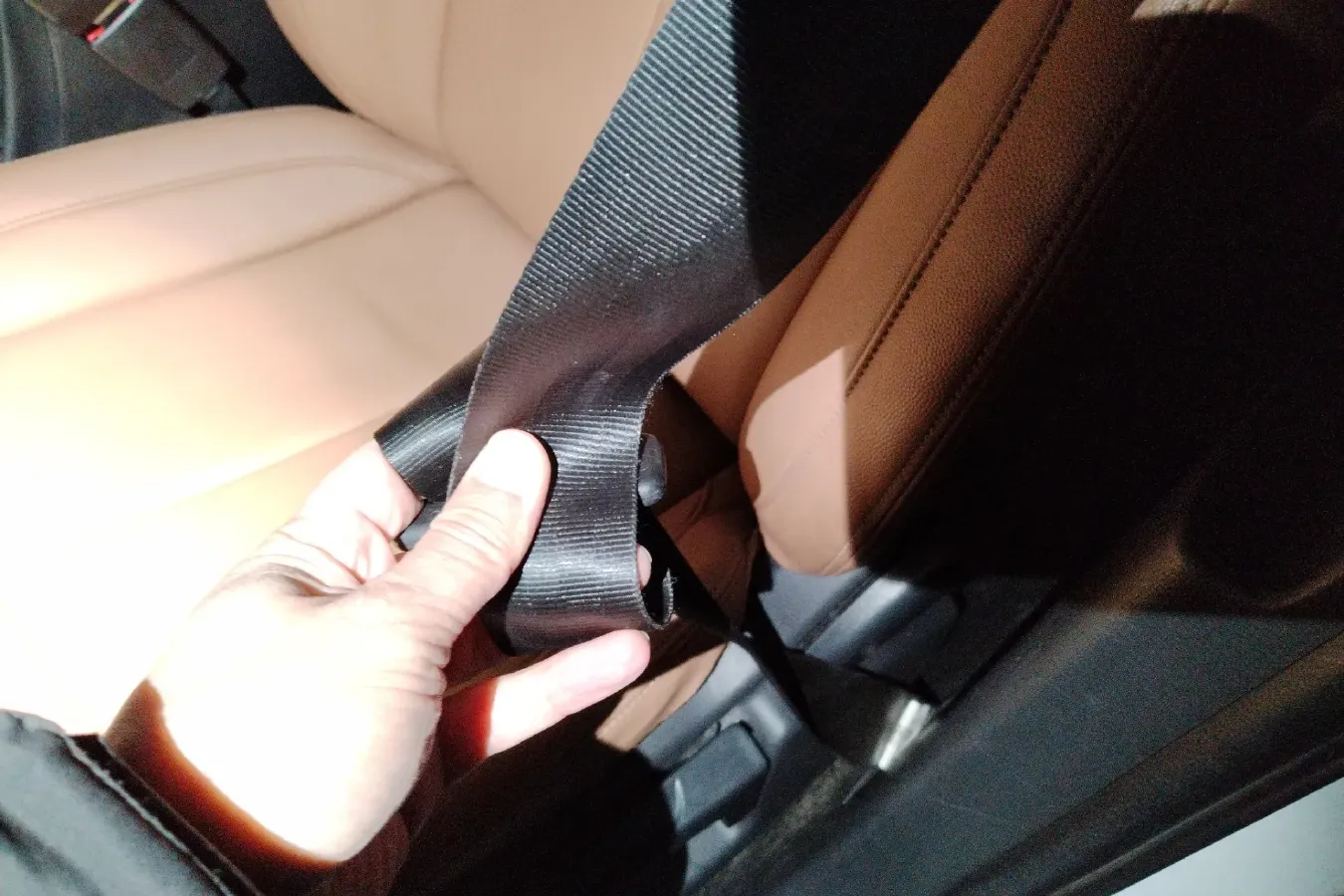 2016 Brilliance Auto V5 1.5T 150HP L4 5AT,autocango,china used car exporter,china ev exporter,chinese used car exporter,chinese used ev exporter