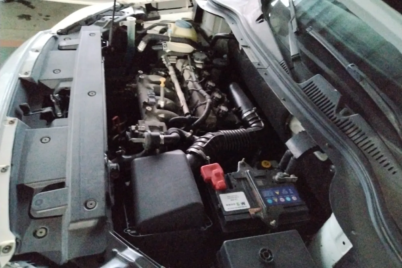 2016 Brilliance Auto V5 1.5T 150HP L4 5AT,autocango,china used car exporter,china ev exporter,chinese used car exporter,chinese used ev exporter