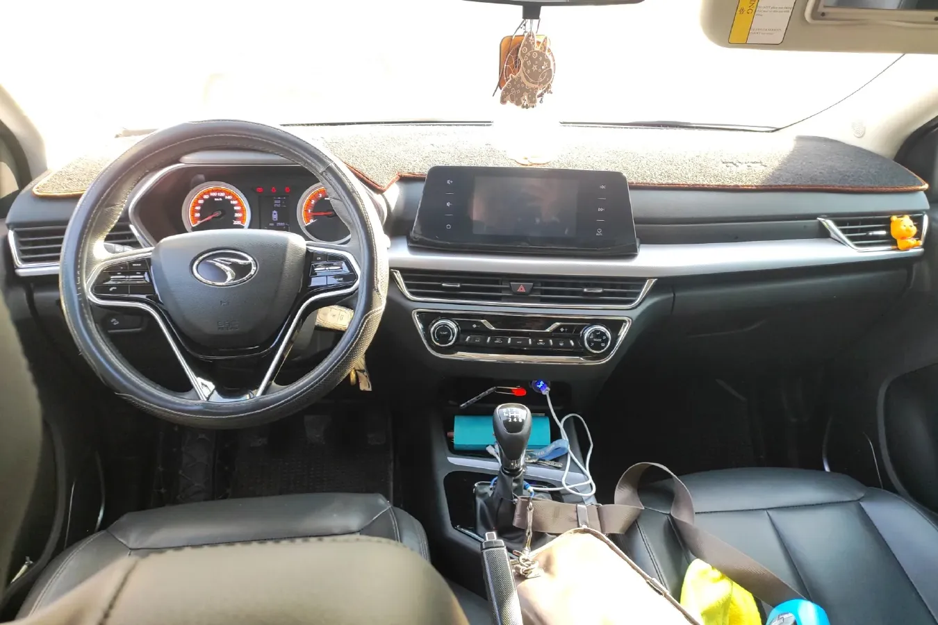 2019 Soueast DX5 1.5T 156HP L4 6MT,autocango,china used car exporter,china ev exporter,chinese used car exporter,chinese used ev exporter