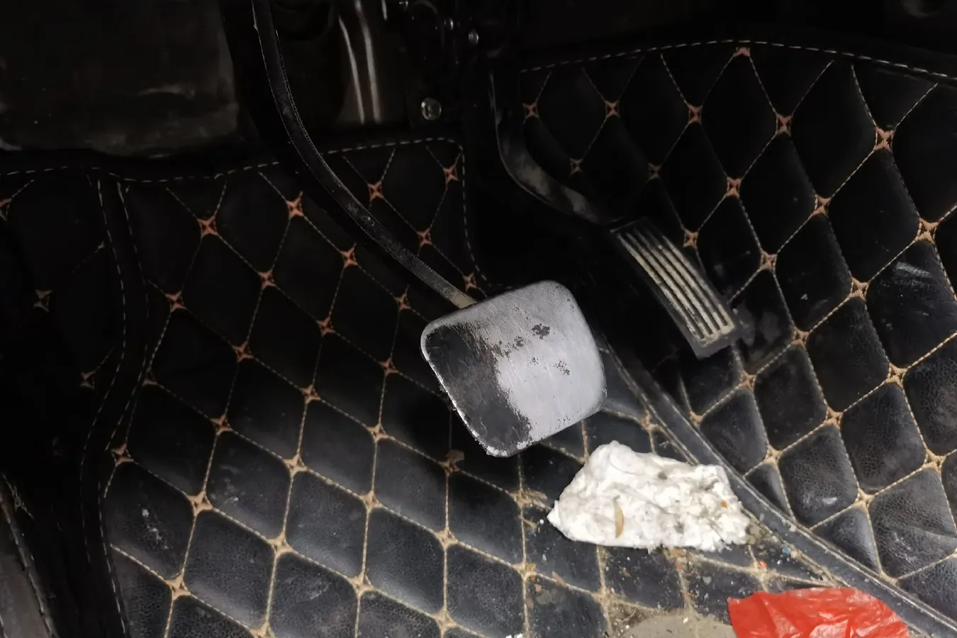 2015 BAIC Hyosow H2 1.5L 113HP L4 6AMT,autocango,china used car exporter,china ev exporter,chinese used car exporter,chinese used ev exporter