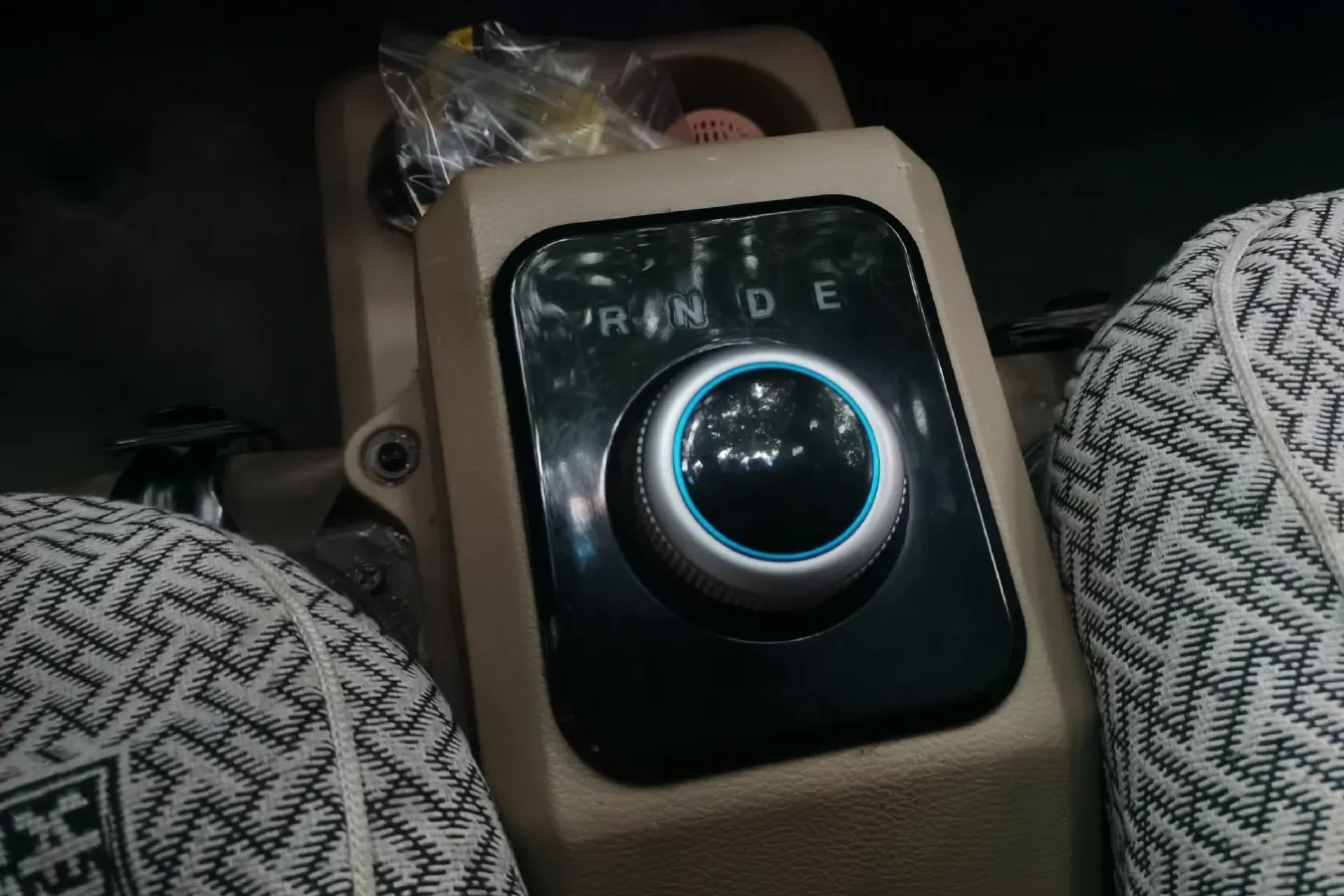 2022 DongFeng DFSK EC36 BEV 41.932KWH,autocango,china used car exporter,china ev exporter,chinese used car exporter,chinese used ev exporter