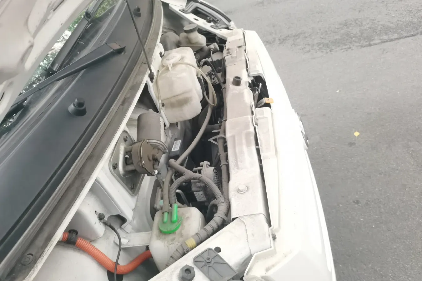 2022 DongFeng DFSK EC36 BEV 41.932KWH,autocango,china used car exporter,china ev exporter,chinese used car exporter,chinese used ev exporter