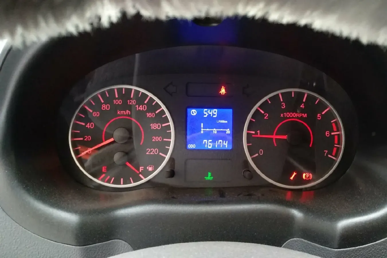 2012 Chery Cowin 2 1.5L 109HP L4 5MT,autocango,china used car exporter,china ev exporter,chinese used car exporter,chinese used ev exporter