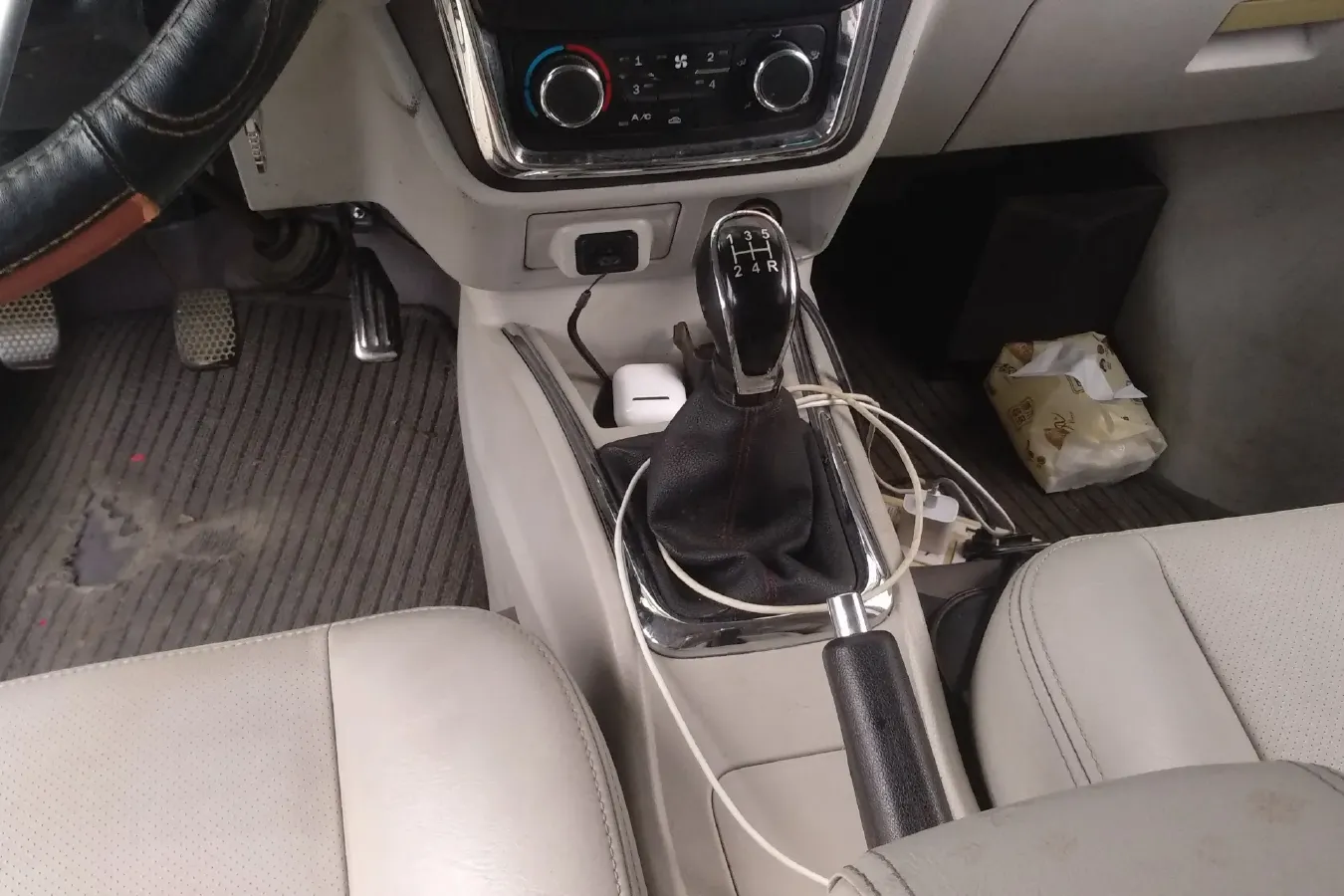 2018 JinBei New Sea Lion X30L 1.5L 109HP L4 5MT,autocango,china used car exporter,china ev exporter,chinese used car exporter,chinese used ev exporter