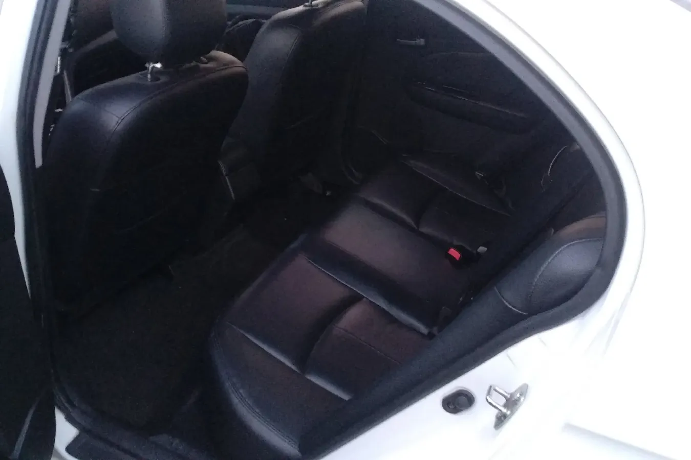 2018 LiFan 650EV BEV 43.1KWH,autocango,china used car exporter,china ev exporter,chinese used car exporter,chinese used ev exporter