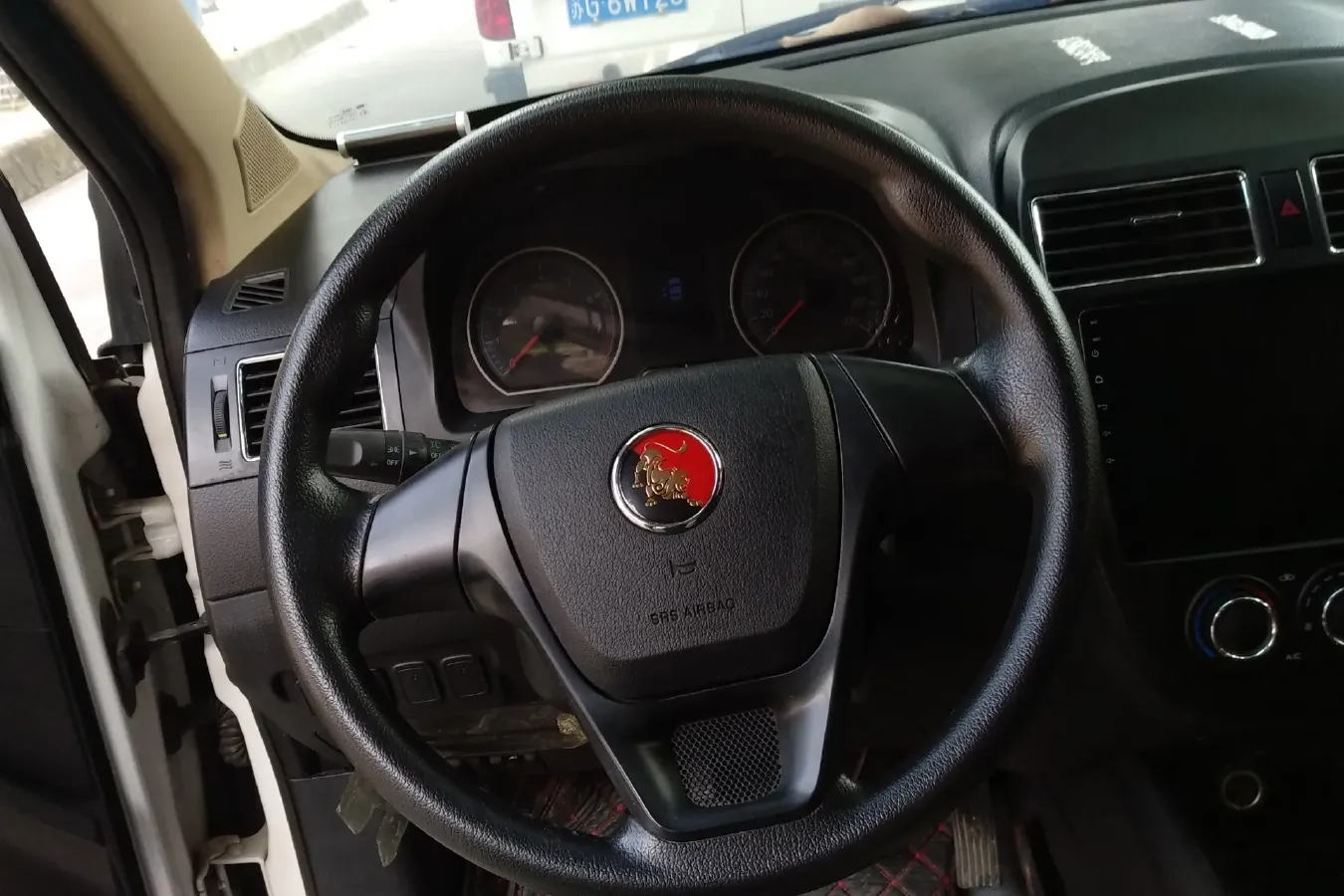 2015 DongFeng Forthing Joyear X3 1.5L 120HP L4 5MT,autocango,china used car exporter,china ev exporter,chinese used car exporter,chinese used ev exporter