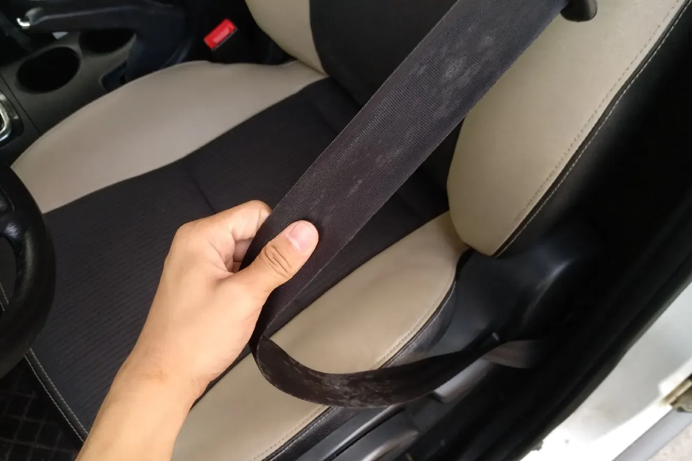 2015 DongFeng Forthing Joyear X3 1.5L 120HP L4 5MT,autocango,china used car exporter,china ev exporter,chinese used car exporter,chinese used ev exporter