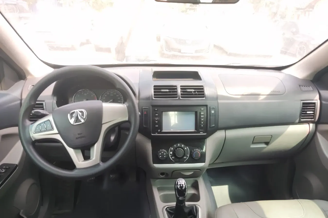 2014 BAIC WeiWang M20 1.5L 106HP L4 5MT,autocango,china used car exporter,china ev exporter,chinese used car exporter,chinese used ev exporter