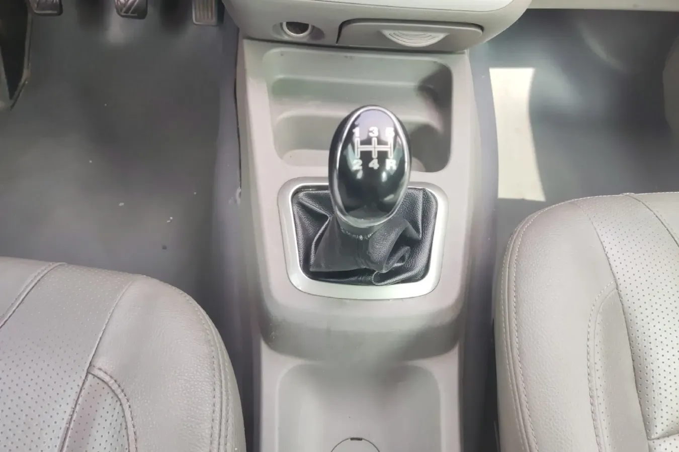 2014 BAIC WeiWang M20 1.5L 106HP L4 5MT,autocango,china used car exporter,china ev exporter,chinese used car exporter,chinese used ev exporter