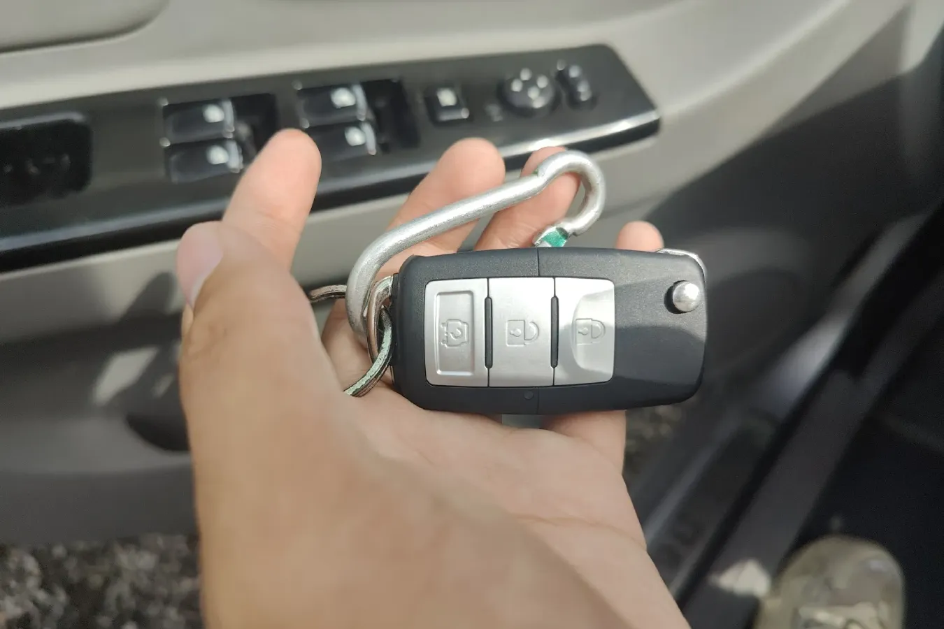 2014 BAIC WeiWang M20 1.5L 106HP L4 5MT,autocango,china used car exporter,china ev exporter,chinese used car exporter,chinese used ev exporter