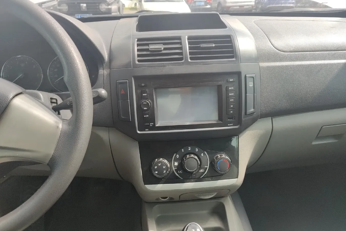 2014 BAIC WeiWang M20 1.5L 106HP L4 5MT,autocango,china used car exporter,china ev exporter,chinese used car exporter,chinese used ev exporter