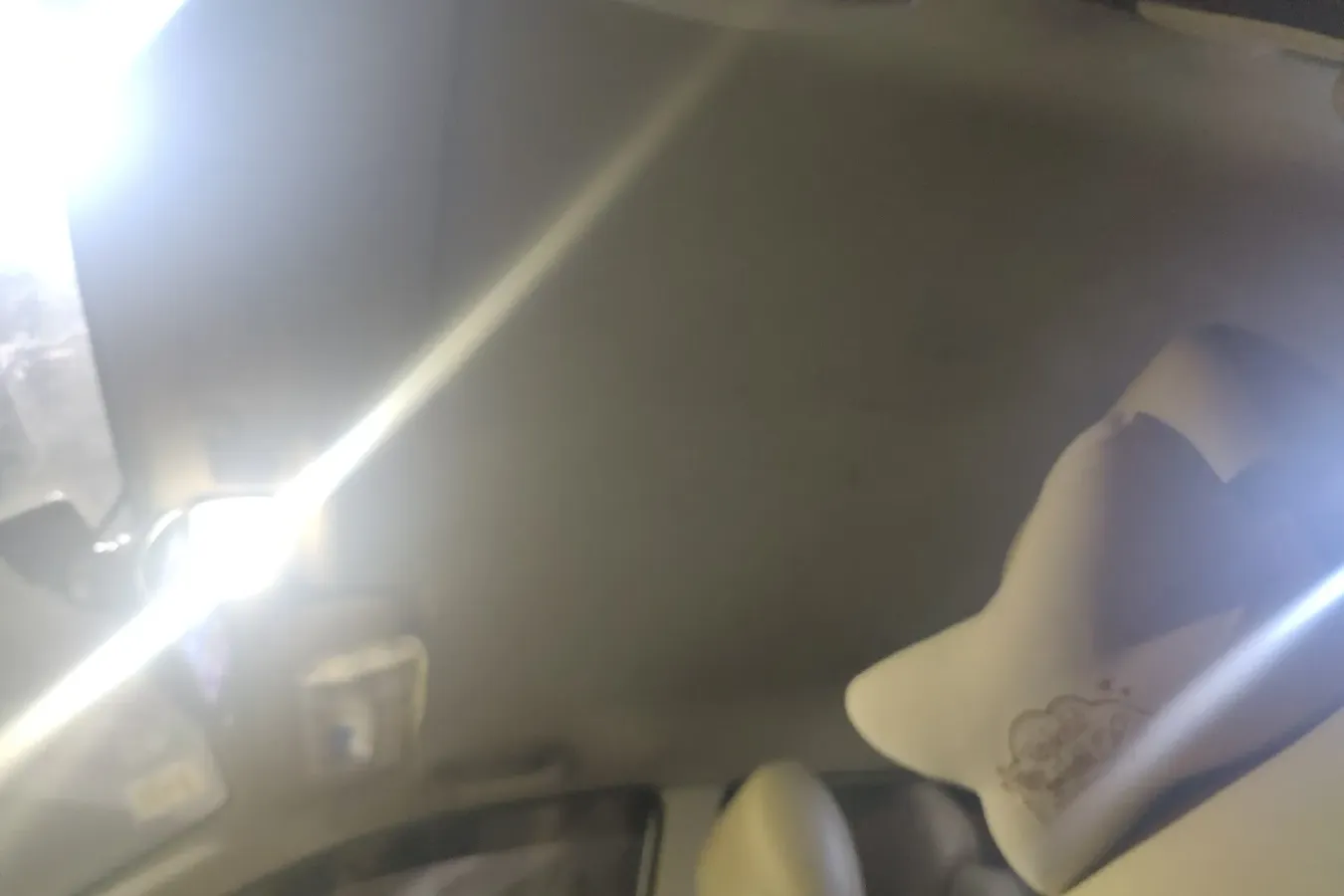 2009 FAW Senia M80 1.3L 91HP L4 5MT,autocango,china used car exporter,china ev exporter,chinese used car exporter,chinese used ev exporter