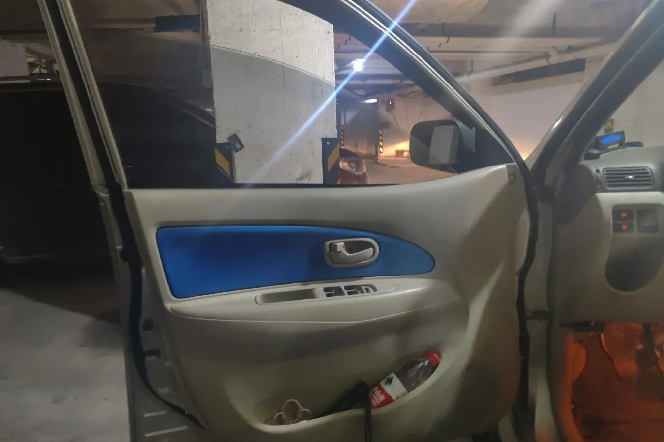 2009 FAW Senia M80 1.3L 91HP L4 5MT,autocango,china used car exporter,china ev exporter,chinese used car exporter,chinese used ev exporter