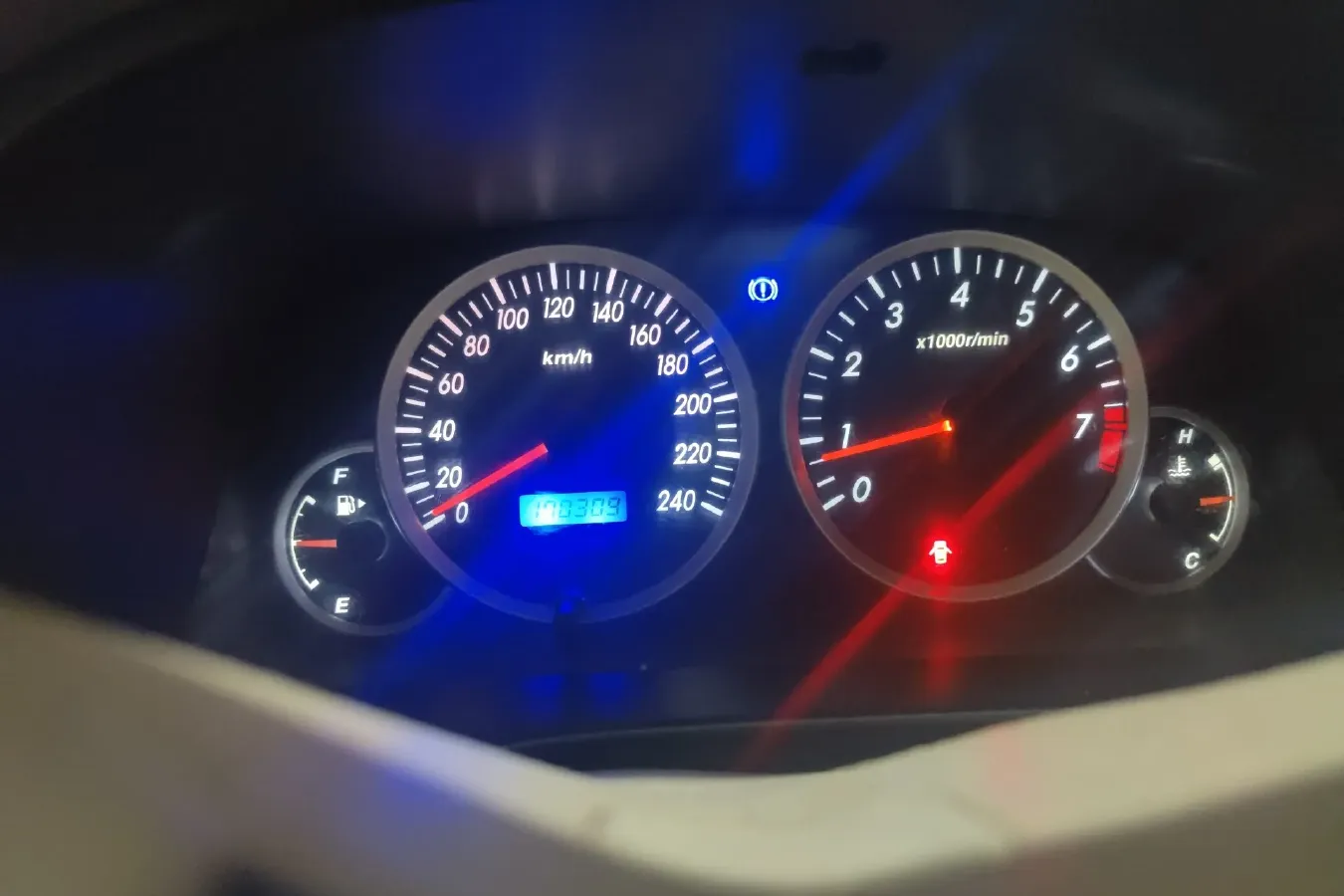 2009 FAW Senia M80 1.3L 91HP L4 5MT,autocango,china used car exporter,china ev exporter,chinese used car exporter,chinese used ev exporter