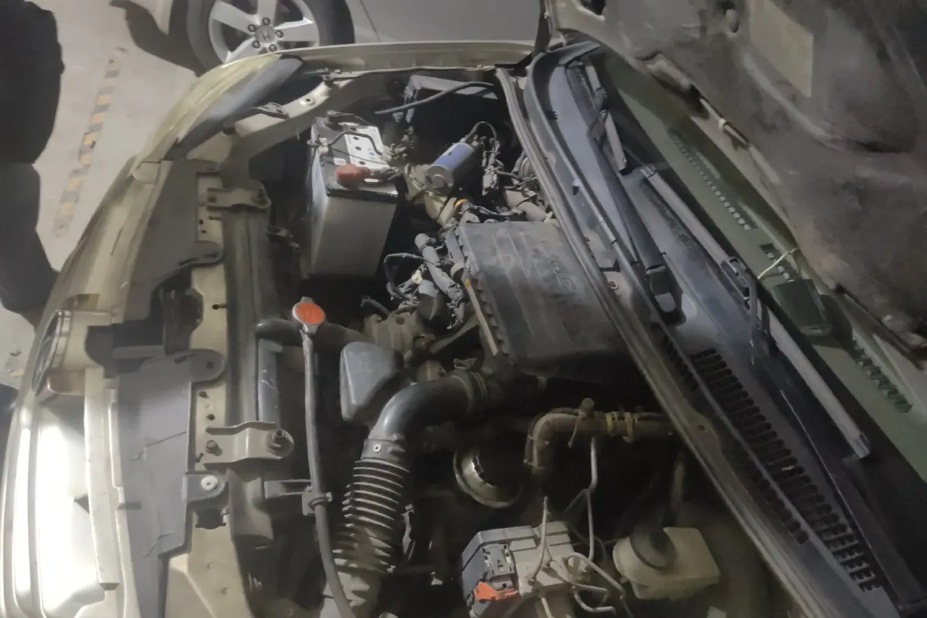 2009 FAW Senia M80 1.3L 91HP L4 5MT,autocango,china used car exporter,china ev exporter,chinese used car exporter,chinese used ev exporter