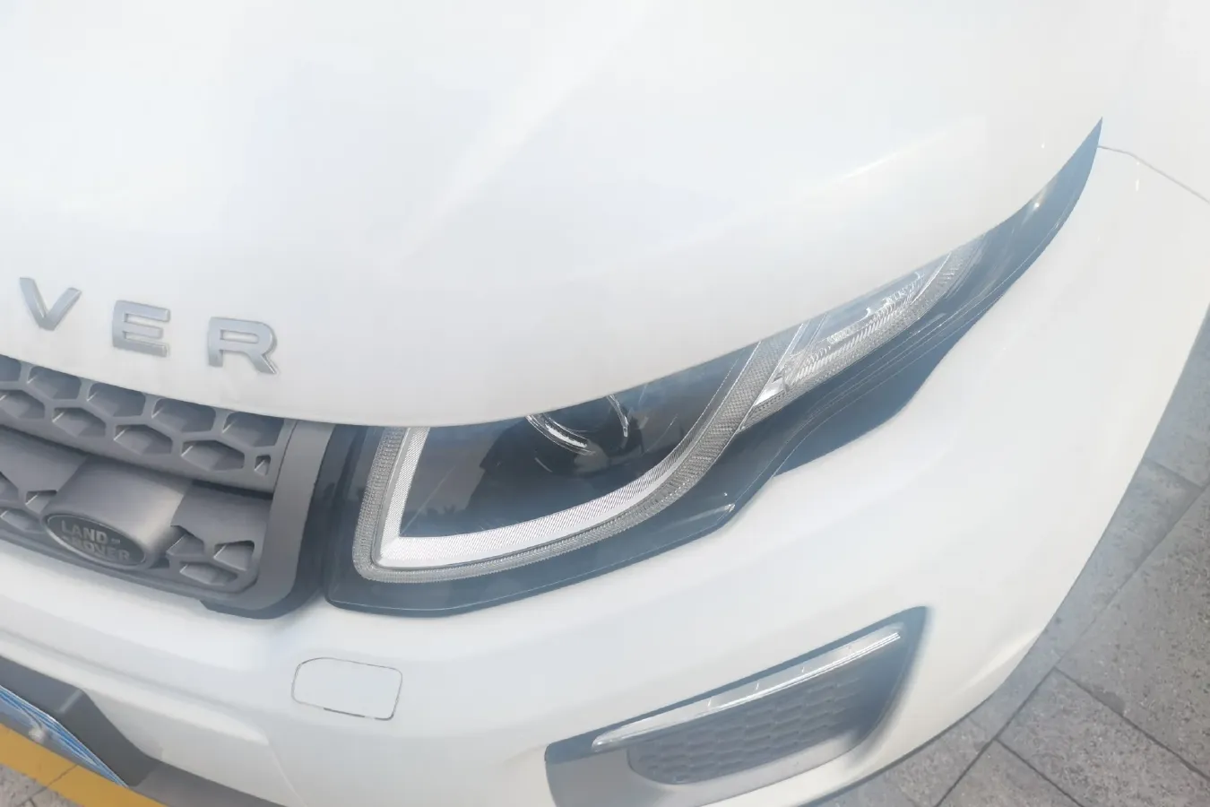 2017 Land Rover Range Rover Evoque 2.0T 241HP L4 9AT,autocango,china used car exporter,china ev exporter,chinese used car exporter,chinese used ev exporter