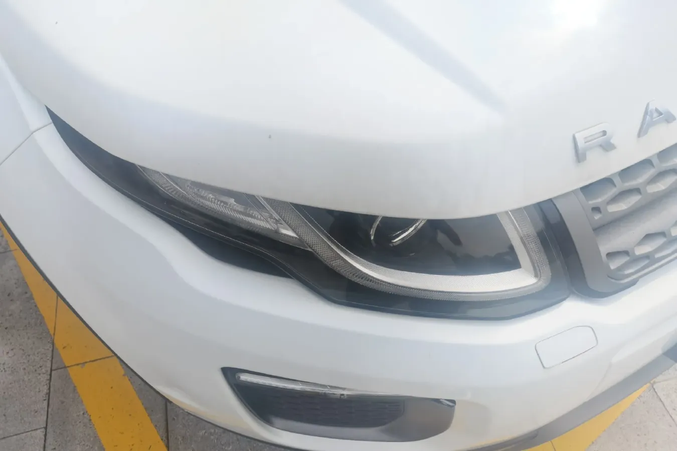 2017 Land Rover Range Rover Evoque 2.0T 241HP L4 9AT,autocango,china used car exporter,china ev exporter,chinese used car exporter,chinese used ev exporter