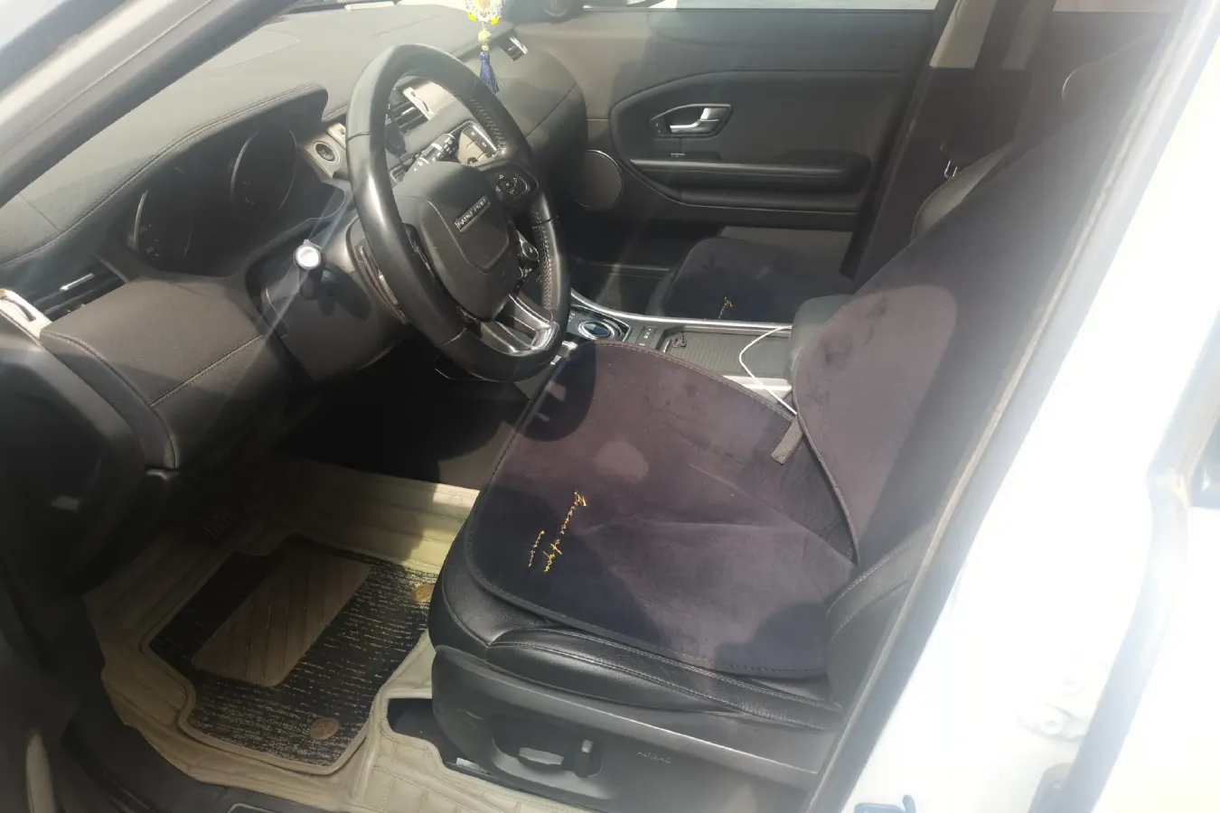 2017 Land Rover Range Rover Evoque 2.0T 241HP L4 9AT,autocango,china used car exporter,china ev exporter,chinese used car exporter,chinese used ev exporter