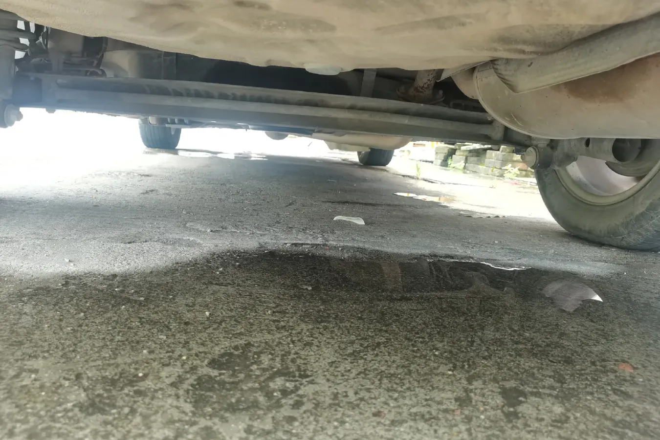 2012 LiFan 620 1.5L 94HP L4 5MT,autocango,china used car exporter,china ev exporter,chinese used car exporter,chinese used ev exporter