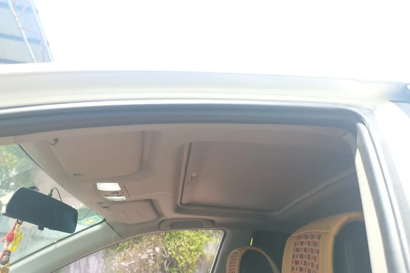 2015 Soueast V5 1.5L 120HP L4 5MT,autocango,china used car exporter,china ev exporter,chinese used car exporter,chinese used ev exporter