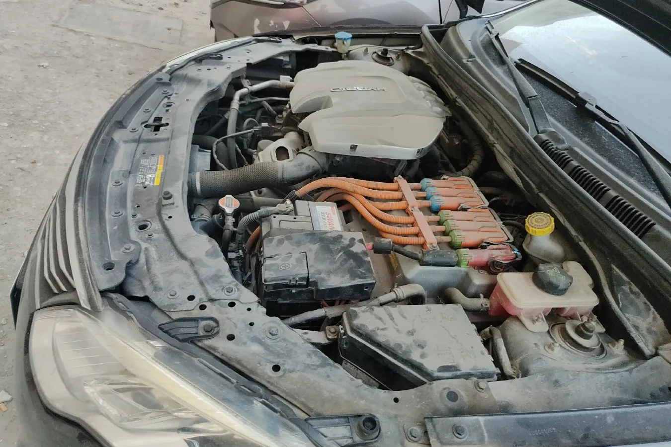 2014 Roewe e550 1.5L 109HP L4 2AT PHEV 11.8KWH,autocango,china used car exporter,china ev exporter,chinese used car exporter,chinese used ev exporter