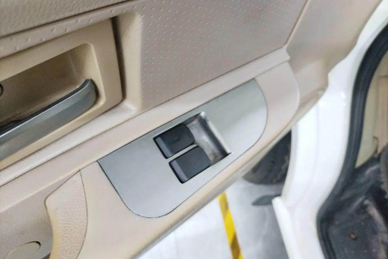 2017 DongFeng DFSK EC36 BEV 38.2KWH,autocango,china used car exporter,china ev exporter,chinese used car exporter,chinese used ev exporter