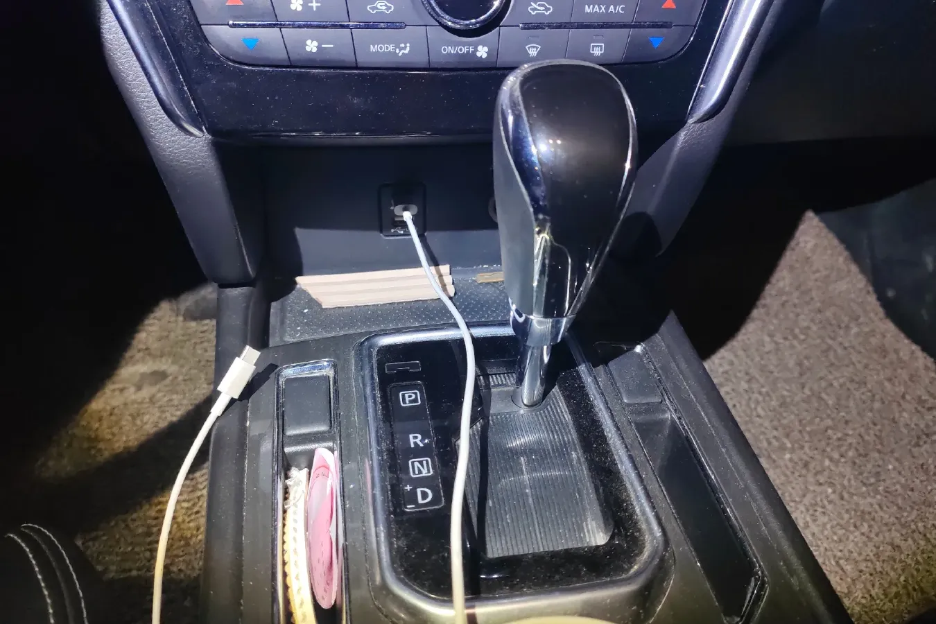 2017 Venucia T90 2.0L 144HP L4 CVT,autocango,china used car exporter,china ev exporter,chinese used car exporter,chinese used ev exporter