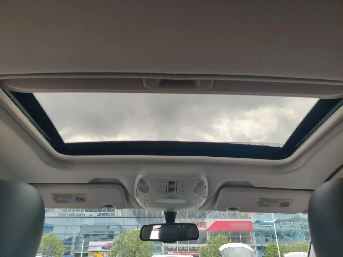 2015 GAC Trumpchi GS5 Super 1.8T 177HP L4 5AT,autocango,china used car exporter,china ev exporter,chinese used car exporter,chinese used ev exporter