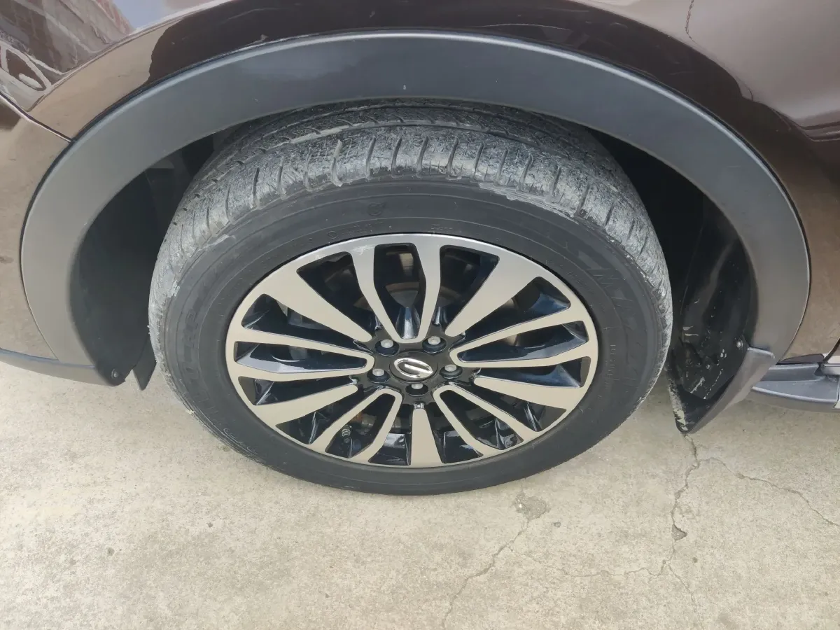 2015 GAC Trumpchi GS5 Super 1.8T 177HP L4 5AT,autocango,china used car exporter,china ev exporter,chinese used car exporter,chinese used ev exporter