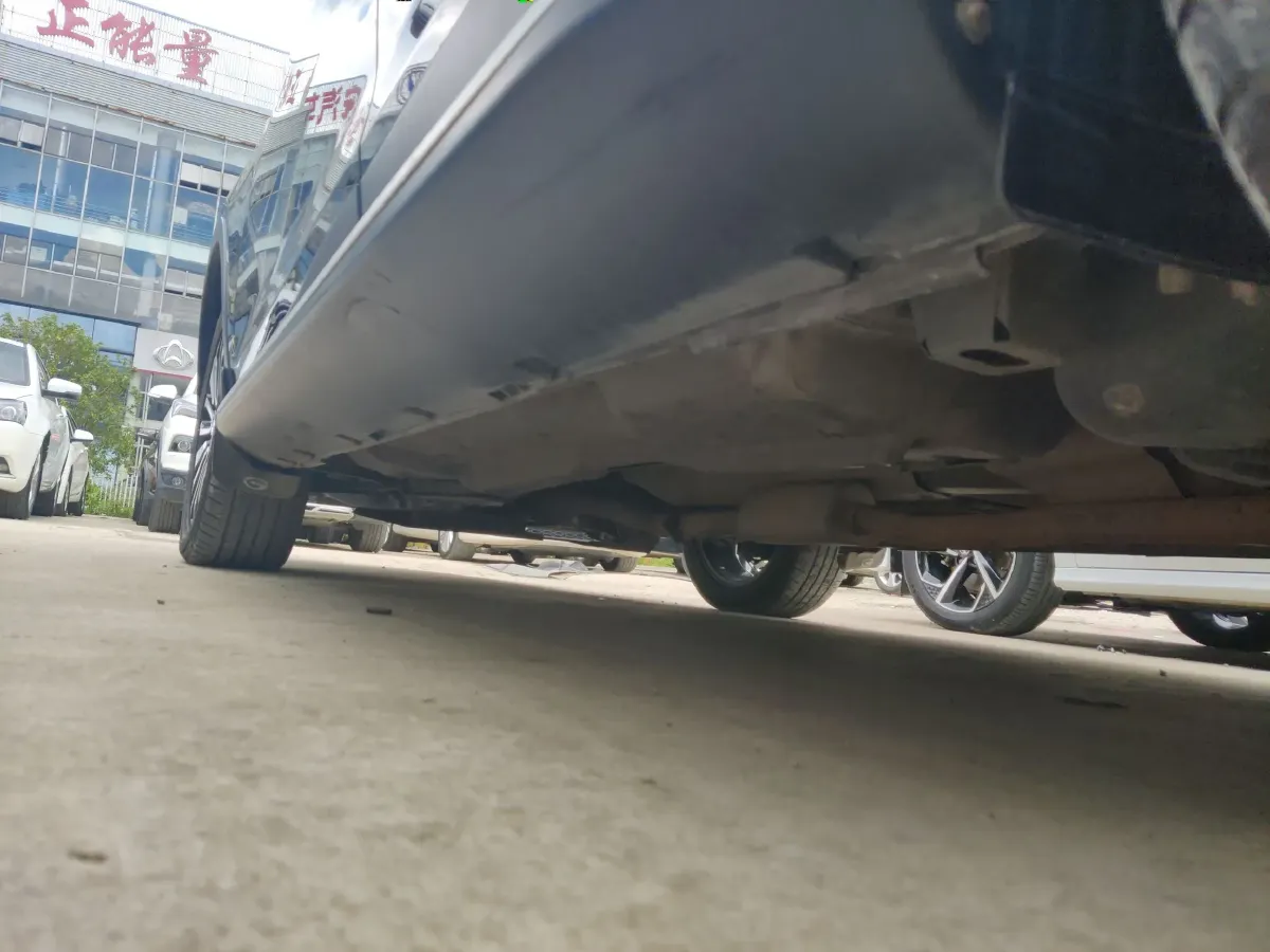 2015 GAC Trumpchi GS5 Super 1.8T 177HP L4 5AT,autocango,china used car exporter,china ev exporter,chinese used car exporter,chinese used ev exporter