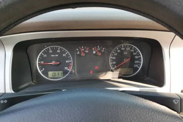 2008 Volkswagen Santana Vista 1.8L 101HP L4 5MT,autocango,china used car exporter,china ev exporter,chinese used car exporter,chinese used ev exporter