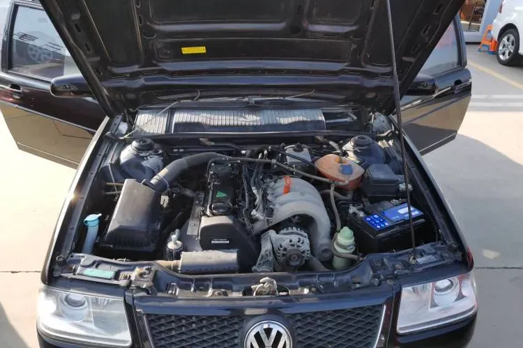 2008 Volkswagen Santana Vista 1.8L 101HP L4 5MT,autocango,china used car exporter,china ev exporter,chinese used car exporter,chinese used ev exporter