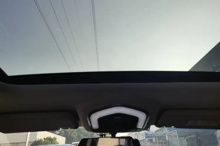 2018 SWM G01 1.5T 156HP L4 6AT,autocango,china used car exporter,china ev exporter,chinese used car exporter,chinese used ev exporter