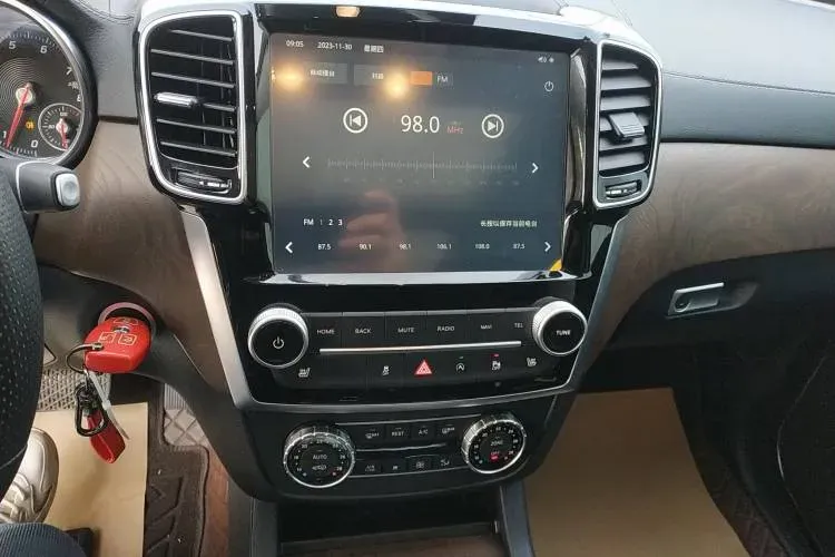 2021 BeiJing BJ90 3.0T 333HP V6 9AT,autocango,china used car exporter,china ev exporter,chinese used car exporter,chinese used ev exporter