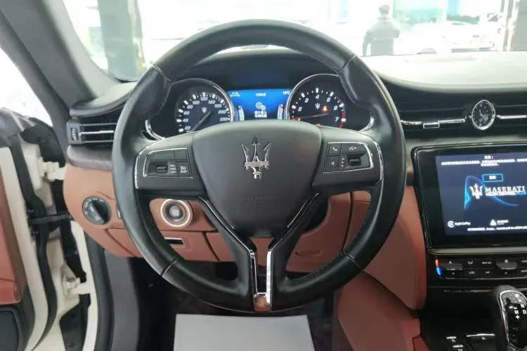 2020 Maserati MC20 3.0T 630HP V6 8DCT,autocango,china used car exporter,china ev exporter,chinese used car exporter,chinese used ev exporter