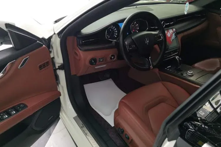 2020 Maserati MC20 3.0T 630HP V6 8DCT,autocango,china used car exporter,china ev exporter,chinese used car exporter,chinese used ev exporter