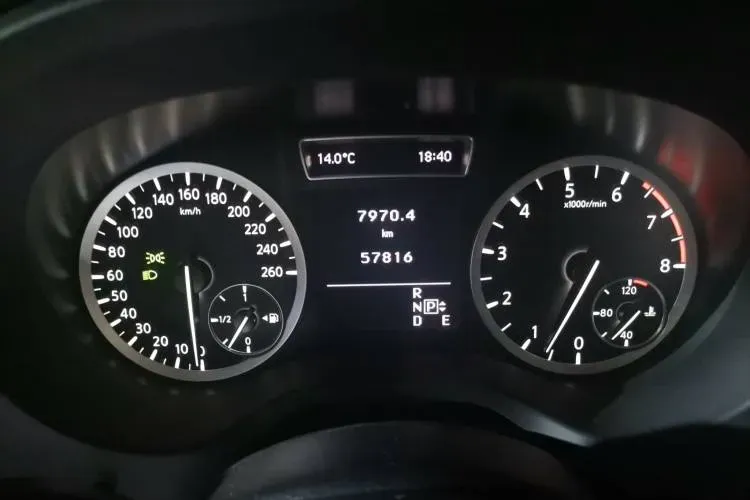 2017 Infiniti QX30 1.6T 156HP L4 7DCT,autocango,china used car exporter,china ev exporter,chinese used car exporter,chinese used ev exporter