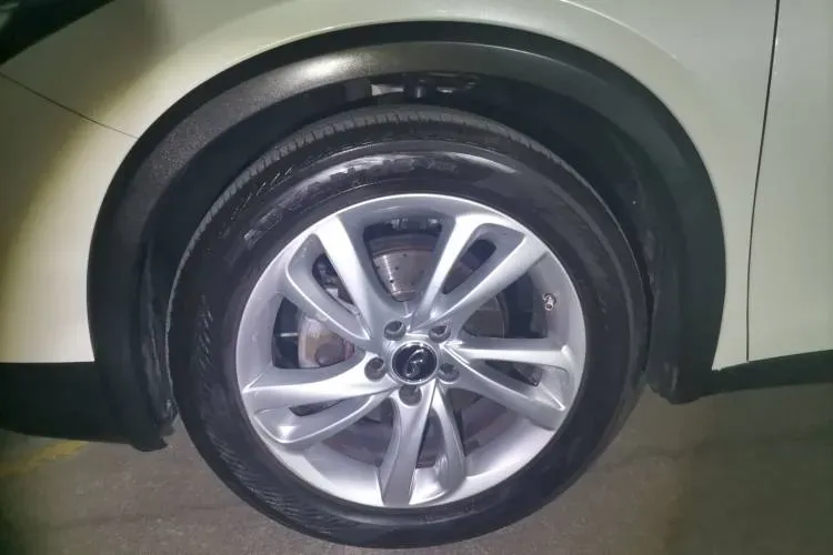 2017 Infiniti QX30 1.6T 156HP L4 7DCT,autocango,china used car exporter,china ev exporter,chinese used car exporter,chinese used ev exporter