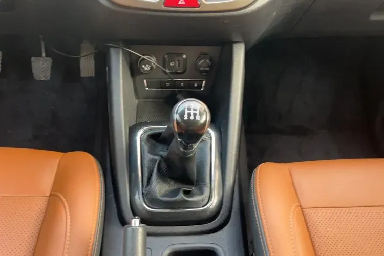 2016 ChangAn Oshan CX70 1.6L 117HP L4 5MT,autocango,china used car exporter,china ev exporter,chinese used car exporter,chinese used ev exporter