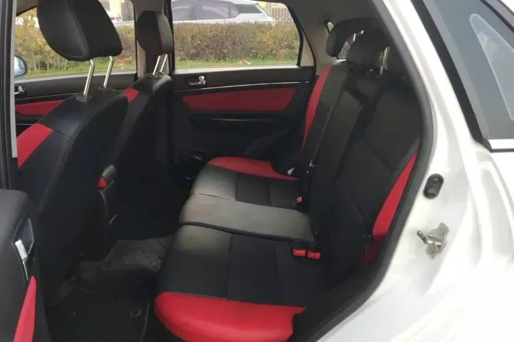 2015 BeiJing Auto Senova X25 1.5L 116HP L4 5MT,autocango,china used car exporter,china ev exporter,chinese used car exporter,chinese used ev exporter