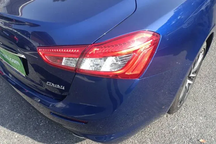 2020 Maserati MC20 3.0T 630HP V6 8DCT,autocango,china used car exporter,china ev exporter,chinese used car exporter,chinese used ev exporter