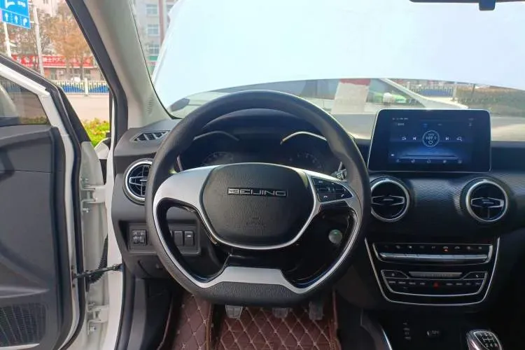 2020 BeiJing Auto U5 1.5L 116HP L4 5MT,autocango,china used car exporter,china ev exporter,chinese used car exporter,chinese used ev exporter