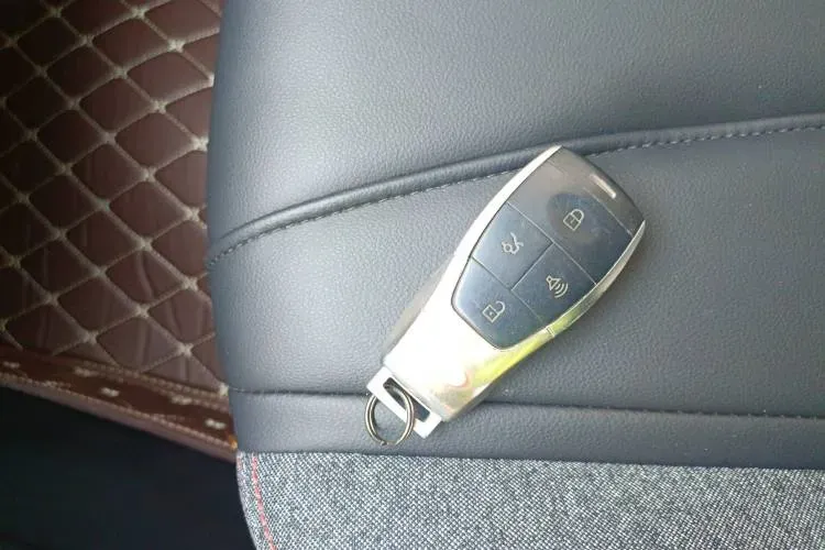 2020 BeiJing Auto U5 1.5L 116HP L4 5MT,autocango,china used car exporter,china ev exporter,chinese used car exporter,chinese used ev exporter