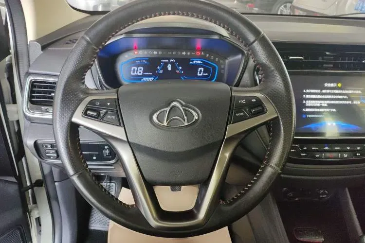 2017 ChangAn Oshan A800 1.6L 125HP L4 5MT,autocango,china used car exporter,china ev exporter,chinese used car exporter,chinese used ev exporter