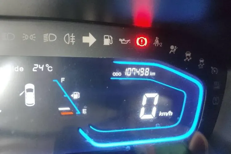 2017 ChangAn Oshan A800 1.6L 125HP L4 5MT,autocango,china used car exporter,china ev exporter,chinese used car exporter,chinese used ev exporter